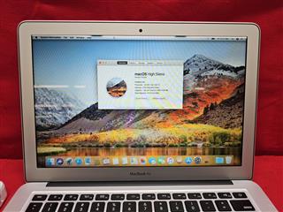 Apple MacBook Air 2017 A1466 13